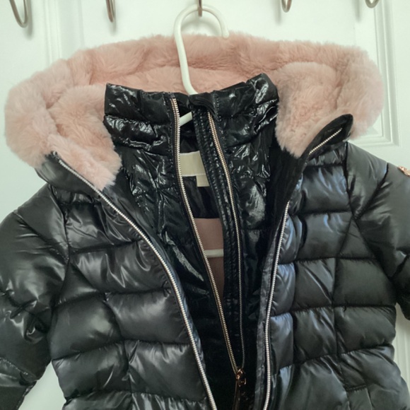 Michael Kors Toddler Girls Heavy Weight Coat, size 3T - Picture 6 of 15